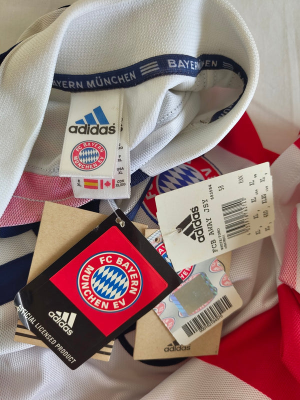 NEW FC Bayern Munich Away Football Shirt 2000-2001 (XL) #9 Elber