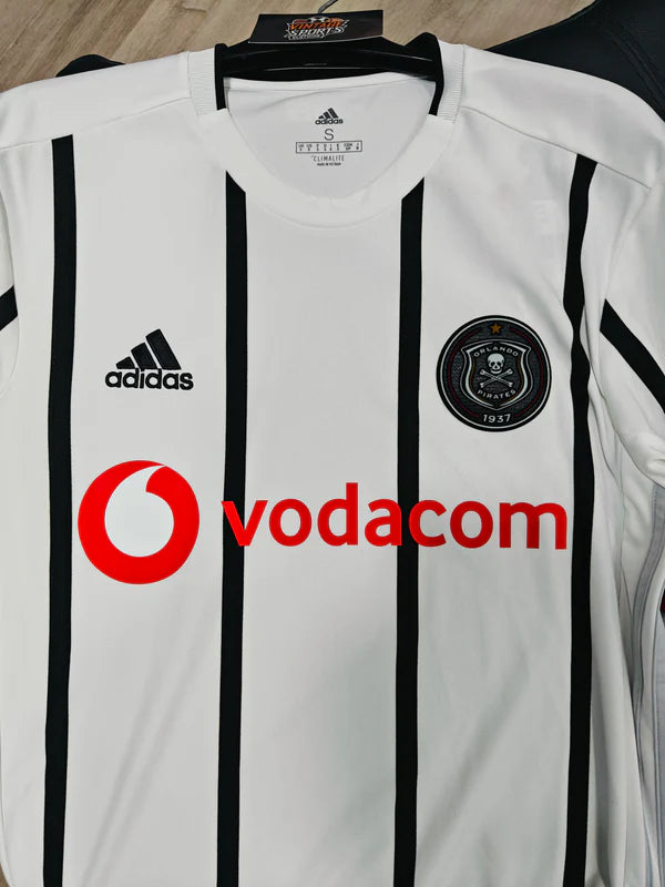 NEW Orlando Pirates Home Football Shirt 2018-2019 (S)
