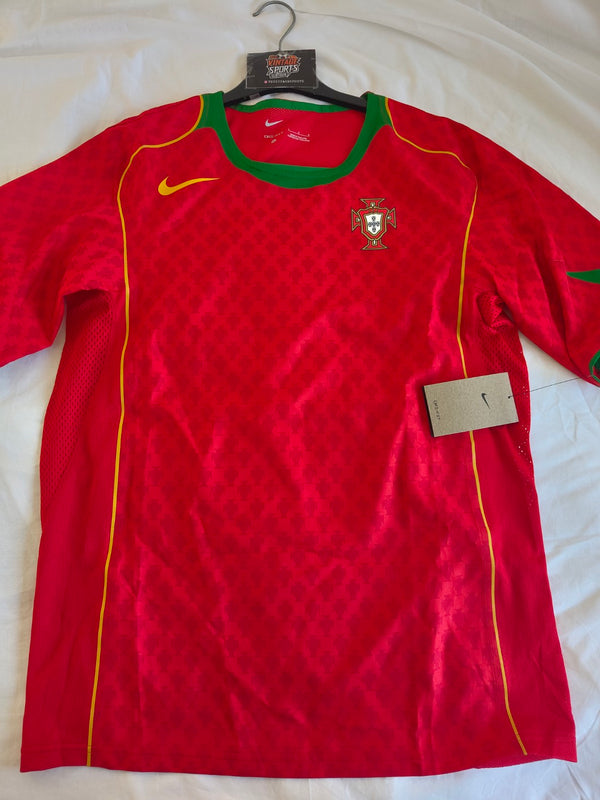 NEW Portugal Reissue Home Football Shirt 2004 (L)