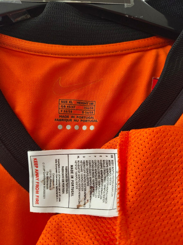 Netherlands Home Football Shirt 2000-2002 (XL) #9 Kluivert