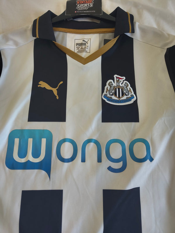 Newcastle United Home Football Shirt 2016-2017 (L)