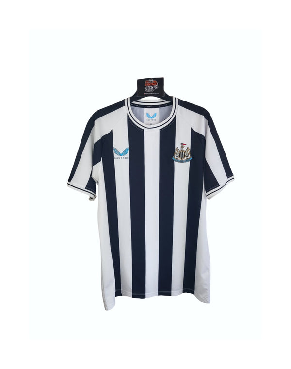 Newcastle United Home  Football Shirt 2022-2023 (M)