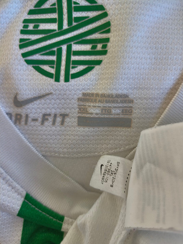 Portugal Away Football Shirt 2012-2013 (XXL)