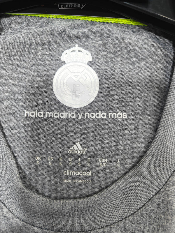 Real Madrid Away Football Shirt 2015-2016 (S)