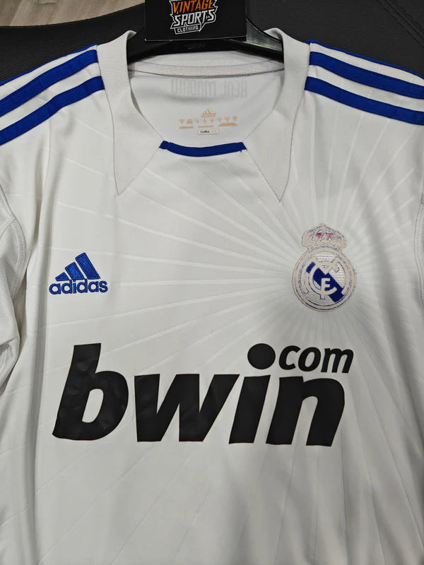 Real Madrid FC Home Football Shirt 2010-2011 (S)