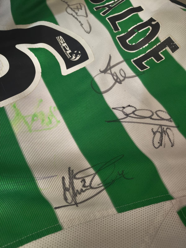 Signed Celtic FC Home Football Shirt 2001-2003 (M) 6 Balde