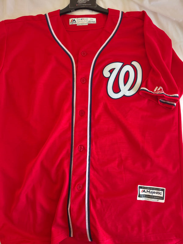 Signed Washington Nationals Baseball MLB Jersey 2008-2009 (S) #39 Martis