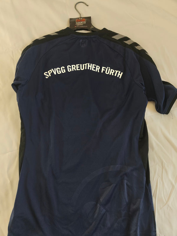 SpVgg Greuther Furth Away Football Shirt 2019-2020 (M)