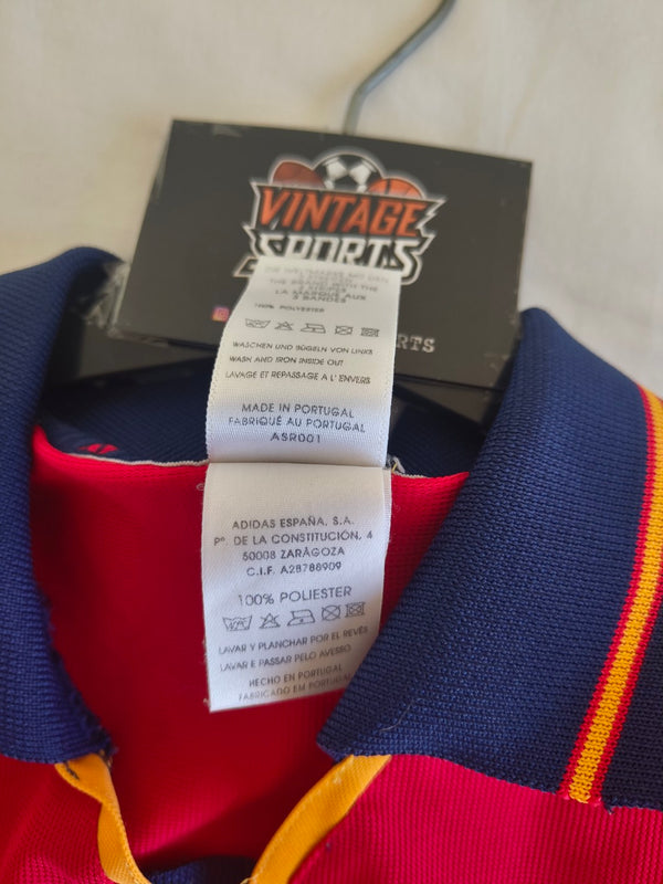 Spain Home Football Shirt 1999-2001 (M)