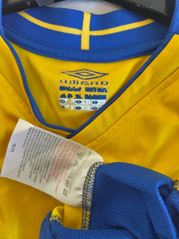 Sweden Home Football Shirt 2003-2005 (XL)