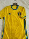 Sweden Home Football Shirt 2015-2016 (S)