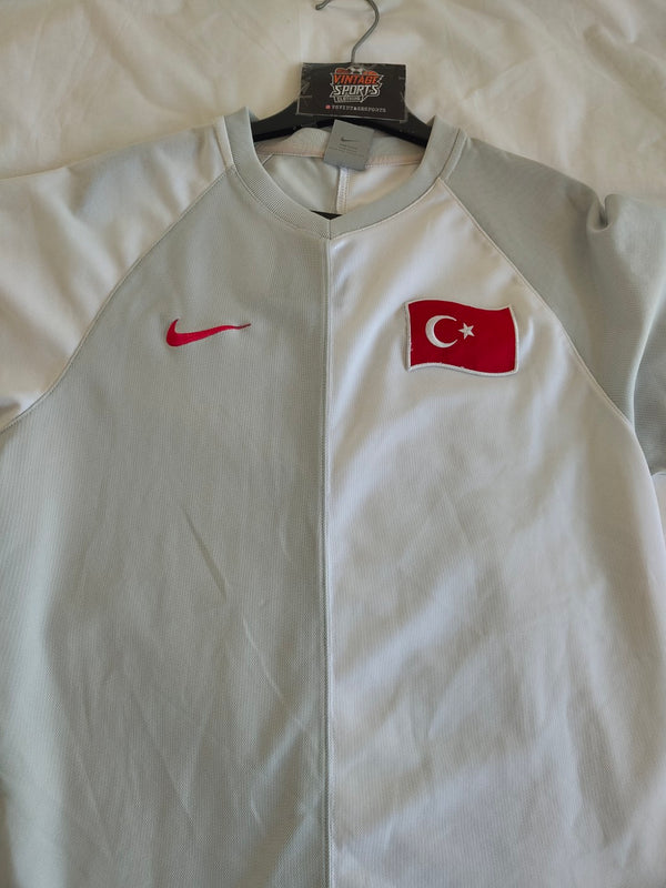Turkey Away Football Shirt 2006-2008 (M)