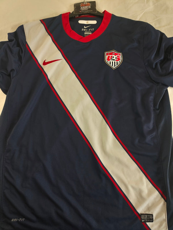 USA Away Football Shirt 2010-2011 (XL)
