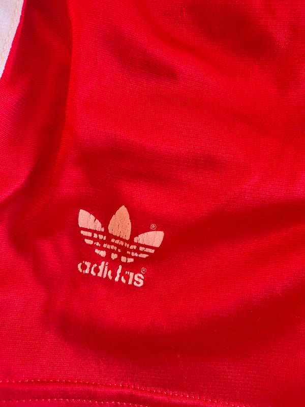 Vintage Adidas Shorts 1990s Red (S)