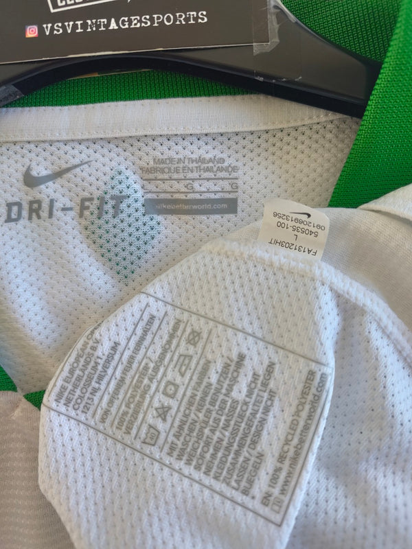 Matchworn Werder Bremen Third Football Shirt 2015-2016 (L) 3 Djilobodji